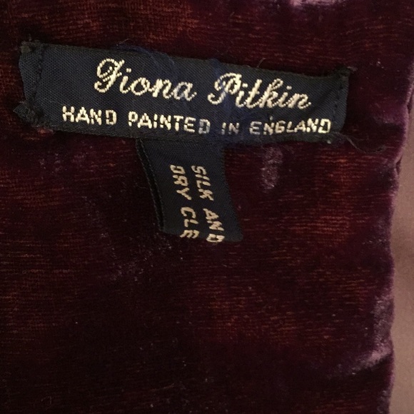 Fiona Pitkin Hand Painted Velvet & Silk Scarf 75” - Picture 3 of 7